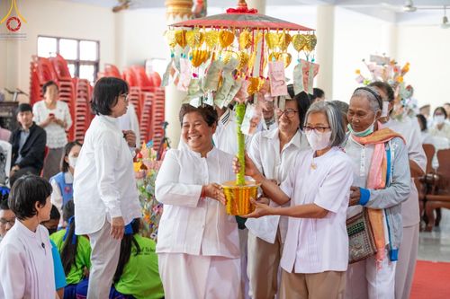 ภาพ No.199583:พิธีทอดผ้าป่าทำนุบำรุงศาสนสถาน ณ วัดศิลามูล ตำบลหินมูล อำเภอบางเลน จังหวัดนครปฐม ในโครงการธรรมยาตรา กตัญญูบูชา มหาปูชนียาจารย์ พระมงคลเทพมุนี(สด จนฺทสโร) พระผู้ปราบมาร อนุสรณ์สถาน 7 แห่ง ปีที่ 13 วันที่ 21 มกราคม พ.ศ. 2568