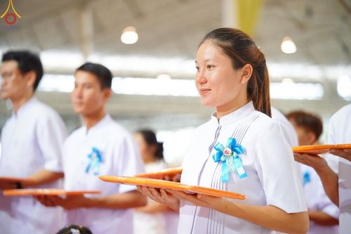 ภาพ No.154570:พิธีทอดผ้าป่าสมทบกฐินวัดพระธรรมกาย และสมทบกฐิน 30,000 วัดทั่วไทย ครั้งที่ 2 ณ สภาธรรมกายสากล วัดพระธรรมกาย วันอังคารที่ 17 กันยายน พ.ศ. 2567
