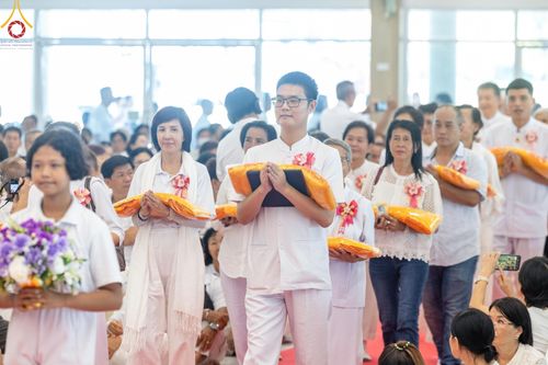 ภาพ No.148657:พิธีบุพเปตพลี, พิธีทอดผ้าป่า, พิธีไถ่ชีวิตโค 80 ตัว ให้ชีวิตสัตว์เป็นทาน ณ ศูนย์ปฎิบัติธรรมภาคใต้ อ.บางกล่ำ จ.สงขลา วันเสาร์ที่ 10 สิงหาคม พ.ศ. 2567