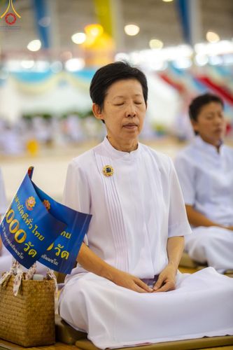 ภาพ No.151517:พิธีจุดเทียนใจ ไฟนิรันดร์ อนันตชัย ณ สภาธรรมกายสากล วัดพระธรรมกาย วันอาทิตย์ต้นเดือนที่ 1 กันยายน พ.ศ. 2567