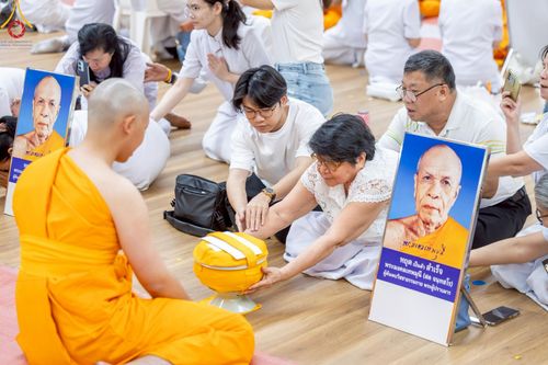 ภาพ No.217263:วันเสาร์ที่ 12 เมษายน พ.ศ. 2568 พิธีบรรพชา พิธีขอศีลและขอนิสสัย พิธีมอบบาตร ในโครงการอุปสมบทหมู่ บูชาธรรมหลวงพ่อธัมมชโย, โครงการธรรมทายาท ระดับอุดมศึกษา รุ่นที่ 52 ,  โครงการบวชพระนานาชาติ AEC & WAB CEO รุ่นที่ 4 ณ วัดพระธรรมกาย