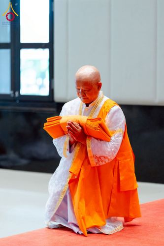 ภาพ No.223643:วันที่ 11 พฤษภาคม พ.ศ. 2568 พิธีบรรพชาของอุบาสก พิสิทธิ์ หมื่นแกล้ว  ณ วัดพระธรรมกาย
