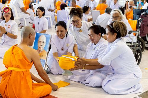 ภาพ No.277799:วันเสาร์ที่ 6 ธันวาคม พ.ศ. 2568 พิธีบรรพชาอุปสมบทและพิธีถวายบาตร โครงการอุปสมบทบูชาธรรมมหาปูชนียาจารย์ ประจำปี พ.ศ.2568 โครงการบวชพระนานาชาติ AEC และ WAB รุ่น CEO (นักบริหาร) รุ่นที่ 5 ณ มหาธรรมกายเจดีย์ วัดพระธรรมกาย