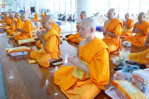 ภาพ No.238026:วันเสาร์ที่ 9 สิงหาคม พ.ศ. 2568 (วันพระ ขึ้น 15 ค่ำ เดือน 9) พิธีบุพเปตพลี ครั้งที่ 168 ร่วมอุทิศบุญแด่หมู่ญาติที่ล่วงลับไปแล้ว และสืบทอดอายุพระพุทธศาสนา ณ หอฉันคุณยายอาจารย์ฯ วัดพระธรรมกาย