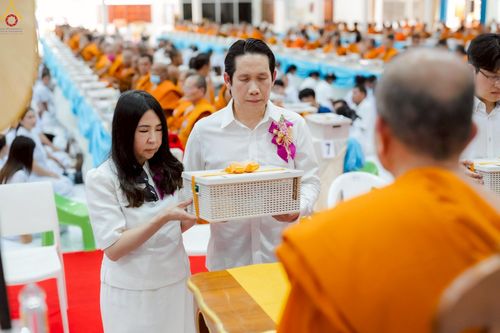 ภาพ No.233598:วันจันทร์ที่ 7 กรกฎาคม พ.ศ. 2568 จังหวัดบุรีรัมย์รวมใจ สัมมนาคณะสงฆ์ เพื่อฟื้นฟูพระพุทธศาสนา  โครงการทอดกฐินสามัคคีทั่วไทย 30,000 วัด ประจำปีพุทธศักราช 2568 และพิธีถวายมหาสังฆทาน 300 กว่าวัด โดยคณะศิษยานุศิษย์ บูชาธรรม 81 ปี หลวงพ่อธัมมชโย  ณ วัดกลาง พระ