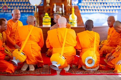 ภาพ No.231719:โครงการบรรพชาอุปสมบทหมู่ครั้งที่ 2 ณ วัดพระธรรมกายโจฮันเนสเบิร์ก ประเทศแอฟริกาใต้ วันอาทิตย์ 29 มิถุนายน พ.ศ. 2568