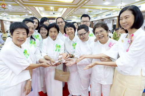 ภาพ No.235056:วันเสาร์ที่ 26 กรกฎาคม พ.ศ. 2568 พิธีทอดผ้าป่าบูรณปฏิสังขรณ์ วัดสามพระยาวรวิหาร ณ ศาลาอบรมสงฆ์ วัดสามพระยาวรวิหาร เขตพระนคร กรุงเทพมหานครฯ