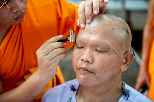 ภาพ No.216758:วันอาทิตย์ที่ 6 เมษายน พ.ศ. 2568 พิธีตัดปอยผม และปลงผมนาคธรรมทายาท โครงการบวชบูชาธรรม81ปี หลวงพ่อธัมมชโย โครงการ 1 และ 2 โครงการนานาชาติ AEC&WAB รุ่น CEO (ผู้บริหาร) รุ่นที่4 ณ หมู่บ้านบรรลุธรรม วัดพระธรรมกาย