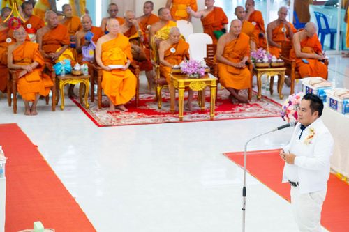 ภาพ No.212501:วันเสาร์ที่ 22 มีนาคม พ.ศ. 2568 พิธีถวายสังฆทานแด่คณะสงฆ์ 323 วัด ปีที่ 21 ครั้งที่ 175 พิธีมอบกองทุนหนุนแรงใจช่วยครูใต้ ปีที่ 18 ครั้งที่ 139 และพิธีทำบุญอุทิศส่วนกุศลให้ผู้วายชนม์ ณ ศูนย์ปฏิบัติธรรมภาคใต้ อำเภอบางกล่ำ จังหวัดสงขลา