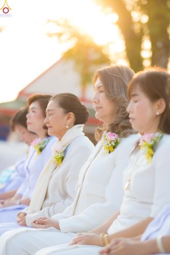 ภาพ No.294389:วันที่ 14 มกราคม พ.ศ. 2569 พิธีตักบาตรพระธรรมยาตรา ณ วัดสองพี่น้อง ต.ต้นตาล อ.สองพี่น้อง จ.สุพรรณบุรี ในโครงการธรรมยาตรา กตัญญูบูชา มหาปูชนียาจารย์ พระมงคลเทพมุนี(สด จนฺทสโร) พระผู้ปราบมาร อนุสรณ์สถาน 7 แห่ง ปีที่ 14