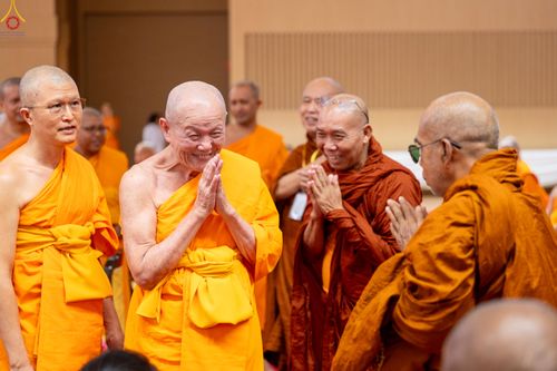 ภาพ No.311988:วันอังคารที่ 3 มีนาคม พ.ศ.2569 พิธีมอบโล่วัชรเกียรติยศ โครงการตอบปัญหาธรรมะทางก้าวหน้า ครั่งที่ 43, พิธีมอบโล่วัชรเกียรติยศ โครงการสอบตอบปัญหาศีลธรรม เพื่อสันติภาพโลก (World-Pec) ครั้งที่ 19 ณ สภาธรรมกายสากล วัดพระธรรมกาย