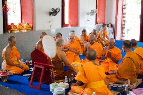 ภาพ No.341385:วันอาทิตย์ที่ 26 กรกฎาคม พ.ศ. 2569 ​โครงการอุปสมบทหมู่บูชาธรรมมหาปูชนียาจารย์ รุ่นที่ ๑ วัดกลางธนรินทร์ ต.บ้านแป้ง อ.พรหมบุรี จ.สิงห์บุรี