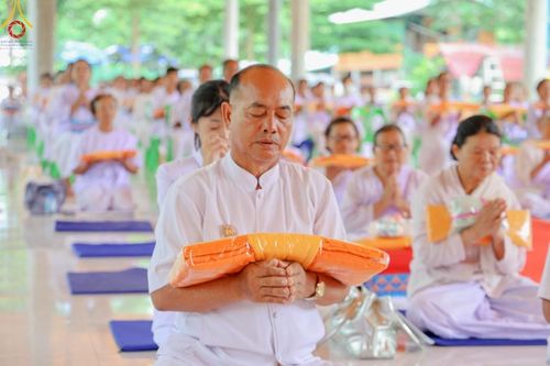 ภาพ No.155637:โครงการ อุบาสกแก้ว อุบาสิกาแก้ว รุ่นที่ 2 ตัวแทนทอดกฐินสามัคคีทั่วไทย 30,000 วัด ระหว่างวันที่ 13-15 กันยายน พ.ศ. 2567 ณ ศูนย์ปฏิบัติธรรมหนองบัวลำภู