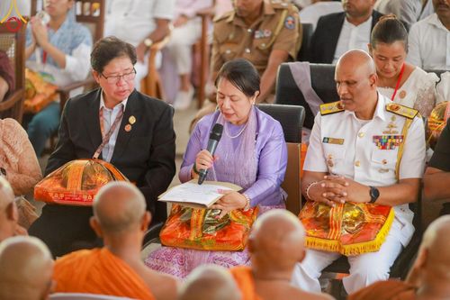 ภาพ No.142502:พิธีถวายมหาสังฆทานพระนานาชาติ 100 รูป ณ วัดนาคทีปะ ราชมหาวิหาร  เกาะนาคทีปะ คาบสมุทร จัฟฟ์น่า จังหวัดเหนือ ประเทศศรีลังกา  วันเสาร์ที่ 22 มิถุนายน พ.ศ. 2567