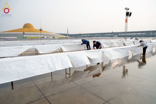 ภาพ No.217719:วันที่ 10-14 เมษายน พ.ศ. 2568 เจ้าหน้าที่อาสาสมัคร เตรียมงานวันคุ้มครองโลก ชุดที่ 2 วัดพระธรรมกาย จ.ปทุมธานี