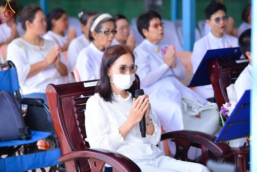 ภาพ No.138459:พิธีทอดผ้าป่าสามัคคี เพื่อสมทบทุนสร้างหอฉัน ๑๑๓ปี คุณยายอาจารย์มหารัตนอุบาสิกาจันทร์ขนนกยูง ครั้งที่ ๘ ในวันศุกร์ ที่ ๒๔ พฤษภาคม พ.ศ. ๒๕๖๗ ณ ศูนย์การศึกษาจอมบึง ต.รางบัว อ.จอมบึง จ.ราชบุรี