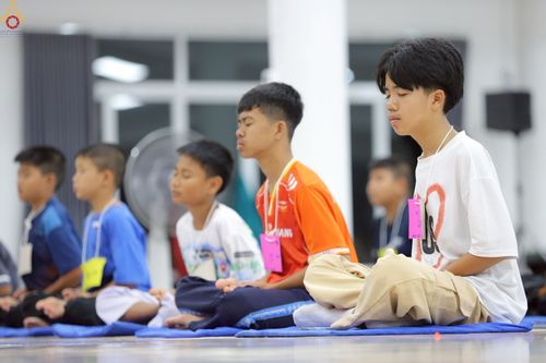 ภาพ No.238480:วันที่ 15-17 สิงหาคม พ.ศ. 2568 V-Star Challenge 2025 ออกจาก Comfort Zone สู่โลกใบใหม่ของใจเรา ระดับชั้นมัธยมศึกษาปีที่ 1-6 ณ ธุดงคสถานชุมพร