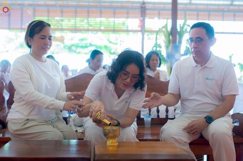 ภาพ No.251908:วันที่ 9 ตุลาคม พ.ศ. 2568 พิธีทอดกฐินสามัคคีทั่วไทย 30,000 วัด โดยคณะศิษยานุศิษย์ บูชาธรรม 81 ปี หลวงพ่อธัมมชโย ณ วัดหนองกระถิน อ.หนองหญ้าไซ จ.สุพรรณบุรี