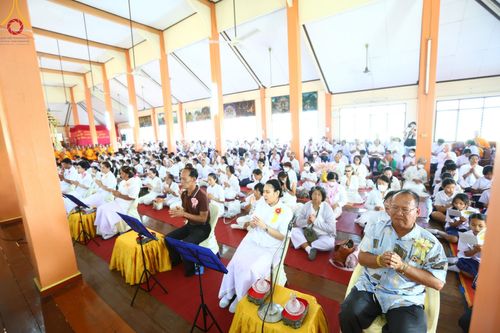 ภาพ No.200362:พิธีทอดผ้าป่าทำนุบำรุงศาสนสถาน ณ วัดผาสุการาม ตำบลบางไทรป่า อำเภอบางเลน จังหวัดนครปฐม ในโครงการธรรมยาตรา กตัญญูบูชา มหาปูชนียาจารย์ พระมงคลเทพมุนี(สด จนฺทสโร) พระผู้ปราบมาร อนุสรณ์สถาน 7 แห่ง ปีที่ 13 วันที่ 22 มกราคม พ.ศ. 2568