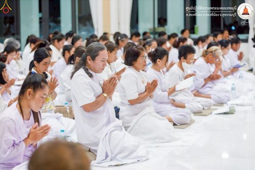 ภาพ No.247728:วันที่ 12-14 กันยายน พ.ศ. 2568 โครงการอบรม อุบาสกแก้ว อุบาสิกาแก้ว รุ่นที่ 1 ณ ศูนย์ปฏิบัติธรรมพระมงคลเทพมุนี อ.สองพี่น้อง จ.สุพรรณบุรี