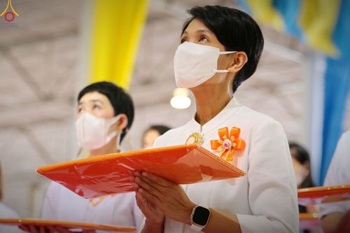 ภาพ No.88932:พิธีทอดผ้าป่าสมทบกฐินครั้งที่ 2 วันศุกร์ที่ 29 กันยายน พ.ศ. 2566 วันเพ็ญขึ้น 15 ค่ำ เดือน 10 ณ ห้องแก้วสารพัดนึก 1 วัดพระธรรมกาย