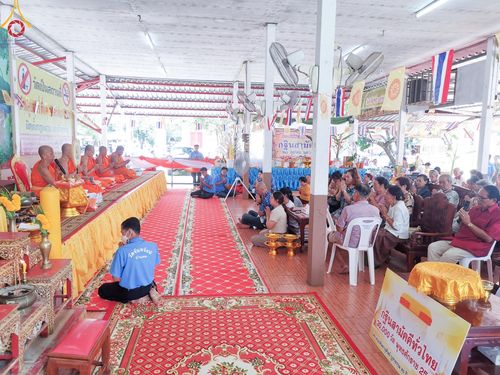 ภาพ No.168828:พิธีทอดกฐิน ณ วัดจันทรังษี จ.ปราจีนบุรี ในโครงการกฐินสามัคคีทั่วไทย 30,000 วัด บูชาธรรม 80 ปี หลวงพ่อธัมมชโย โดยคณะศิษยานุศิษย์วัดพระธรรมกาย วันที่ 20 ตุลาคม พ.ศ. 2567