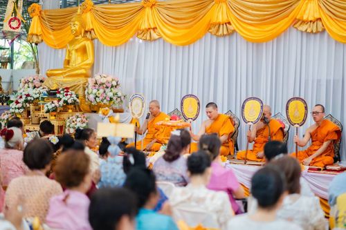 ภาพ No.183581:พิธีทอดกฐิน ณ วัดใหม่สำราญ(เกาะล้าน) อ.บางละมุง จ.ชลบุรี ในโครงการทอดกฐินสามัคคีทั่วไทย 30,000 วัด บูชาธรรม 80 ปี หลวงพ่อธัมมชโย โดยคณะศิษยานุศิษย์วัดพระธรรมกาย วันที่ 28 ตุลาคม พ.ศ. 2567