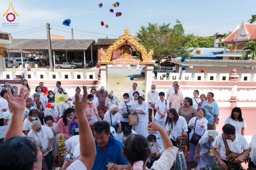 ภาพ No.181464:พิธีบรรพชาอุปสมบท ณ วัดบ้านอ่าง ต.อ่างคีรี อ.มะขาม จ.จันทบุรี วันที่ 6 ธันวาคม พ.ศ. 2567 ในโครงการอุปสมบทหมู่ บูชาธรรมมหาปูชนียาจารย์ ปี 2567 โดยทีมงานลูกพระธัมฯ ศูนย์ปฏิบัติธรรมจันทบุรี จ.จันทบุรี