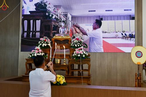 ภาพ No.148568:พิธีบุพเปตพลี, พิธีทอดผ้าป่า, พิธีไถ่ชีวิตโค 80 ตัว ให้ชีวิตสัตว์เป็นทาน ณ ศูนย์ปฎิบัติธรรมภาคใต้ อ.บางกล่ำ จ.สงขลา วันเสาร์ที่ 10 สิงหาคม พ.ศ. 2567