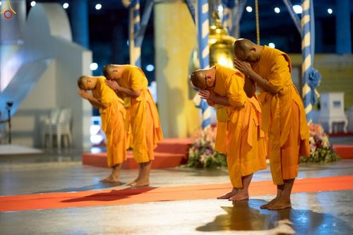 ภาพ No.241165:วันพุธที่ 27 สิงหาคม พ.ศ. 2568 พิธีฉลองชัยสวดมนต์ บทธัมมจักกัปปวัตตนสูตร ครบ 7,650,575,757 จบ ในวันธรรมชัย วัดพระธรรมกาย