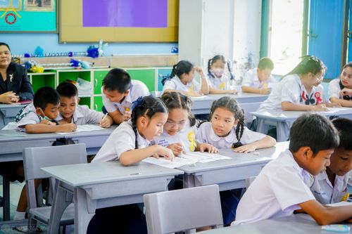 ภาพ No.104782:วันรวมพลังเด็กดี V-star ผู้นำฟื้นฟูศีลธรรมโลก จังหวัดพังงา วันที่ 22 ธันวาคม พ.ศ. 2566 ณ โรงเรียนอนุบาลพังงา