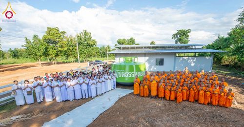 ภาพ No.165728:พิธีทอดกฐิน ศูนย์ปฎิบัติธรรมดอยหล่อ จ.เชียงใหม่ ในโครงการกฐินสามัคคีทั่วไทย 30,000 วัด บูชาธรรม 80 ปี หลวงพ่อธัมมชโย โดยคณะศิษยานุศิษย์วัดพระธรรมกาย วันที่ 20 ตุลาคม พ.ศ. 2567