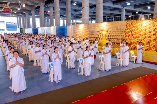 ภาพ No.224196:วันที่ 3-5 พฤษภาคม พ.ศ. 2568  กิจวัตร-กิจกรรมโครงการปฏิบัติธรรมอบรมศีลธรรม “บวชอุบาสิกาแก้ว” ถวายเป็นพระราชกุศล แด่พระบาทสมเด็จพระเจ้าอยู่หัว เนื่องในโอกาสมหามงคล “วันฉัตรมงคล” ณ วัดพระธรรมกาย อ.คลองหลวง จ.ปทุมธานี