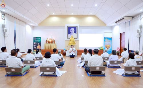 ภาพ No.247552:วันที่ 19-21 กันยายน พ.ศ. 2568 โครงการบวชอุบาสกแก้ว อุบาสิกาแก้ว ตัวแทนทอดกฐิน 30,000 วัด รุ่นที่ 2 ณ ศูนย์กัลยาณมิตรบางพลี สมุทรปราการ