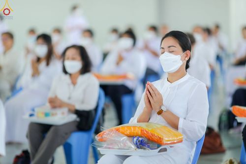 ภาพ No.86706:พิธีบุพเปตพลี  ครั้งที่ 139 ร่วมอุทิศบุญแด่หมู่ญาติที่ล่วงลับไปแล้ว และสืบทอดอายุพระพุทธศาสนา วันพฤหัสบดีที่ 31 สิงหาคม พ.ศ.2566 วันพระขึ้น 15 ค่ำ เดือน 9 ณ หอฉันคุณยายอาจารย์ฯ วัดพระธรรมกาย