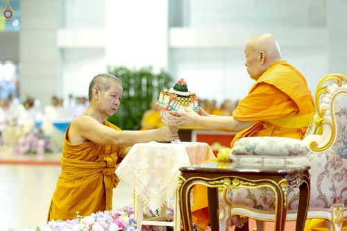 ภาพ No.236197:วันที่ 3 สิงหาคม พ.ศ. 2568 พิธีมุทิตาสักการะพระภิกษุ ผู้สอบได้เปรียญธรรม 9 ประโยค ระดับโลก ปีที่ 37, พิธีมอบโล่และทุนการศึกษา สำนักเรียนบาลีดีเด่นทั่วประเทศ ณ ห้องแก้วสารพัดนึก 1 วัดพระธรรมกาย