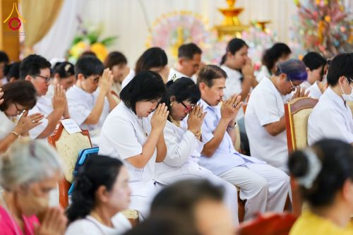 ภาพ No.173970:พิธีทอดกฐิน ณ วัดสุดสวาสดิ์ ต.บ้านคลอง อ.เมือง จ.พิษณุโลก ในโครงการกฐินสามัคคีทั่วไทย 30,000 วัด บูชาธรรม 80 ปี หลวงพ่อธัมมชโย โดยคณะศิษยานุศิษย์วัดพระธรรมกาย วันที่ 9 พฤศจิกายน พ.ศ. 2567