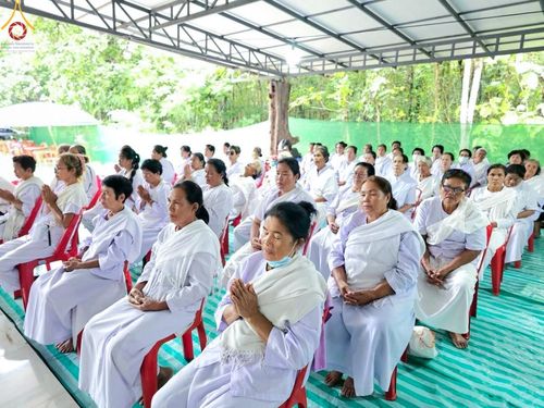 ภาพ No.157285:โครงการ อุบาสกแก้ว อุบาสิกาแก้ว รุ่นที่ 3 ตัวแทนทอดกฐินสามัคคีทั่วไทย 30,000 วัด ระหว่างวันที่ 20-22 กันยายน พ.ศ. 2567 ณ ศูนย์ปฏิบัติธรรมหนองบัวลำภู