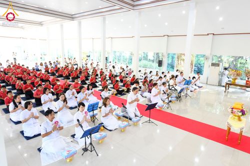 ภาพ No.192400:พิธีทอดผ้าป่าทำนุบำรุงศาสนสถาน ณ วัดศรีเมือง ต.ท่าทราย อ.เมืองสมุทรสาคร จ.สมุทรสาคร ในโครงการธรรมยาตรา กตัญญูบูชา มหาปูชนียาจารย์ พระมงคลเทพมุนี(สด จนฺทสโร) พระผู้ปราบมาร อนุสรณ์สถาน 7 แห่ง ปีที่ 13 วันที่ 9 มกราคม พ.ศ. 2568