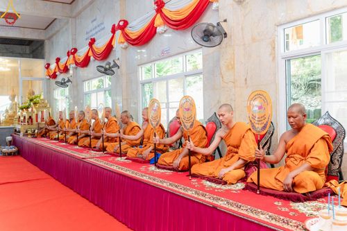 ภาพ No.165913:พิธีทอดกฐิน ณ วัดเขาตะแบก อ.ศรีราชา จ.ชลบุรี ในโครงการกฐินสามัคคีทั่วไทย 30,000 วัด บูชาธรรม 80 ปี หลวงพ่อธัมมชโย โดยคณะศิษยานุศิษย์วัดพระธรรมกาย วันที่ 20 ตุลาคม พ.ศ. 2567