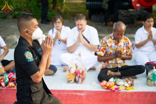 ภาพ No.208439:พิธีถวายสังฆทานแด่คณะสงฆ์ 323 วัด ปีที่ 21 ครั้งที่ 174 พิธีมอบกองทุนหนุนแรงใจช่วยครูใต้ ปีที่ 18 ครั้งที่ 138 และพิธีทำบุญอุทิศส่วนกุศลให้ผู้วายชนม์ ณ วัดบุณณาราม(วัดโคกงู) จ.นราธิวาส วันเสาร์ที่ 15 กุมภาพันธ์ พ.ศ.2568