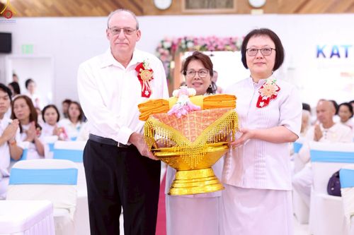 ภาพ No.257300:วันที่ 12 ตุลาคม พ.ศ. 2568 พิธีทอดกฐินสามัคคีประจำปี 2568 ณ วัดพระธรรมกายซีแอตเติล รัฐวอชิงตัน ประเทศสหรัฐอเมริกา 