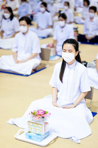 ภาพ No.85752:พิธีถวายคิลานเภสัชและอุปกรณ์การแพทย์ บูชาธรรมเนื่องในวันธรรมชัย วันที่ 19 สิงหาคม พ.ศ. 2566 ณ ห้องแก้วสารพัดนึก วัดพระธรรมกาย