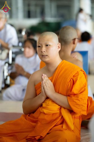 ภาพ No.134960:พิธีถวายบาตรแด่นาคธรรมทายาท ในโครงการบรรพชาสามเณรฟื้นฟูพระพุทธศาสนาทั่วไทย ณ สภาธรรมกายสากล วัดพระธรรมกาย จ.ปทุมธานี วันเสาร์ที่ 6 เมษายน พ.ศ. 2567