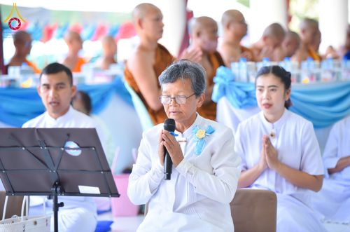 ภาพ No.175558:พิธีถวายมหาสังฆทาน 348 วัด ฉลองครบรอบ 8 ปี ธุดงค์สถานอำนาจเจริญ บูชาธรรม 80 ปี หลวงพ่อธัมมชโย วันที่ 17 พฤศจิกายน พ.ศ. 2567