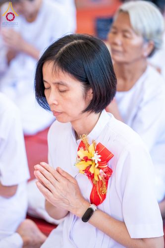 ภาพ No.172581:พิธีทอดกฐิน วัดศรีบุญเรือง จ.สกลนคร ในโครงการกฐินสามัคคีทั่วไทย 30,000 วัด บูชาธรรม 80 ปี หลวงพ่อธัมมชโย โดยคณะศิษยานุศิษย์วัดพระธรรมกาย วันที่ 25 ตุลาคม พ.ศ. 2567