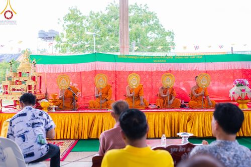 ภาพ No.172729:พิธีทอดกฐิน ณ วัดบ้านขาม อ.หนองแซง จ.สระบุรี ในโครงการกฐินสามัคคีทั่วไทย 30,000 วัด บูชาธรรม 80 ปี หลวงพ่อธัมมชโย โดยคณะศิษยานุศิษย์วัดพระธรรมกาย วันที่ 27 ตุลาคม พ.ศ. 2567