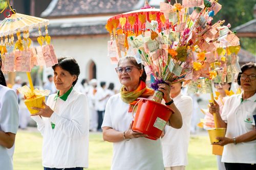 ภาพ No.203361:พิธีทอดผ้าป่าทำนุบำรุงศาสนสถาน ณ วัดปรางค์หลวง ตำบลบางม่วง อำเภอบางใหญ่ จังหวัดนนทบุรี ในโครงการธรรมยาตรา กตัญญูบูชา มหาปูชนียาจารย์ พระมงคลเทพมุนี(สด จนฺทสโร) พระผู้ปราบมาร อนุสรณ์สถาน 7 แห่ง ปีที่ 13 วันที่ 29 มกราคม พ.ศ. 2568