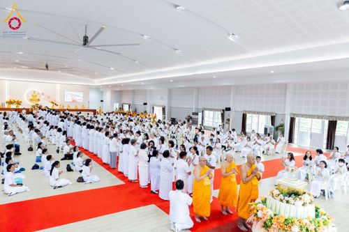 ภาพ No.254778:วันที่ 15 ตุลาคม พ.ศ. 2568 พิธีบรรจุพระบรมสารีริกธาตุภายในพระเกตุองค์พระประธาน สมโภชพระประธาน พระธรรมกาย ณ ศูนยอบรมเยาวชนกาญจนบุรี