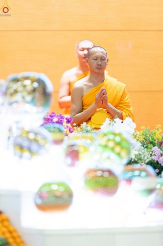 ภาพ No.236043:วันที่ 3 สิงหาคม พ.ศ. 2568 พิธีบูชาข้าวพระ ณ สภาธรรมกายสากล วัดพระธรรมกาย